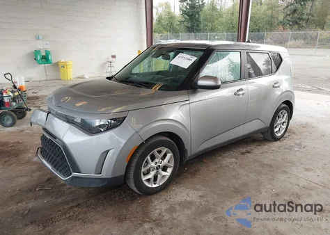 2023 Kia Soul Lx z USA, uszkodzony, nr VIN KNDJ23AUXP7860510